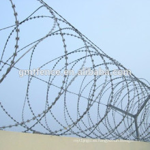 Proveedor de Anping Galvanized Razor / Barbed wire